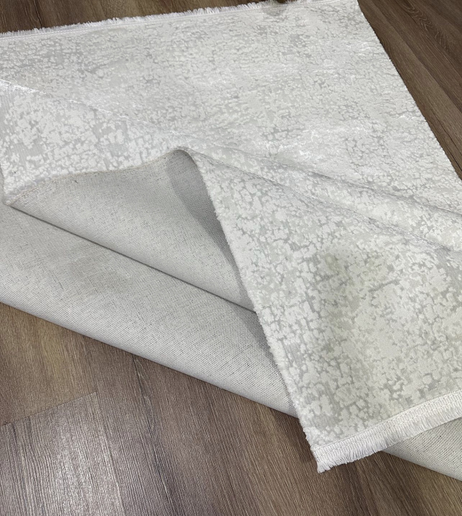 High-tech micro fiber with polyster thread touched super soft button and powder-proof feature