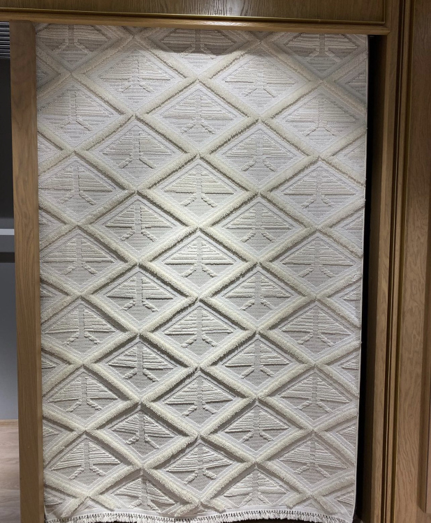 High-tech micro fiber with polyster thread touched super soft button and powder-proof feature