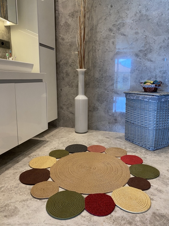 Bathroom mat
