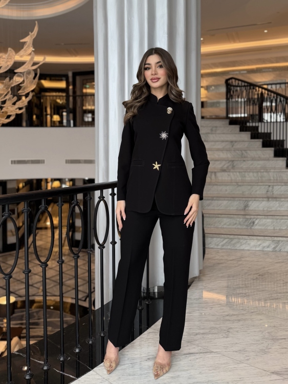 Chic Suit Set - Gold and silver Button  Detail / black