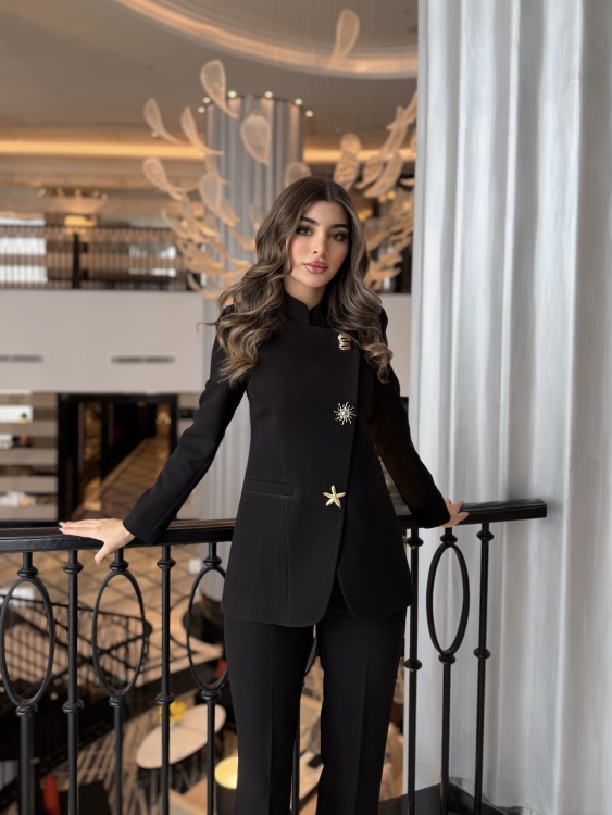 Chic Suit Set - Gold and silver Button  Detail / black