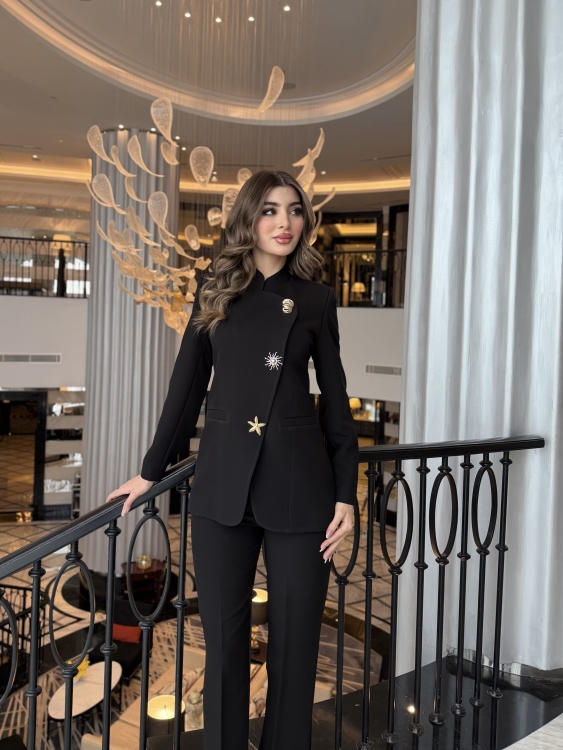 Chic Suit Set - Gold and silver Button  Detail / black