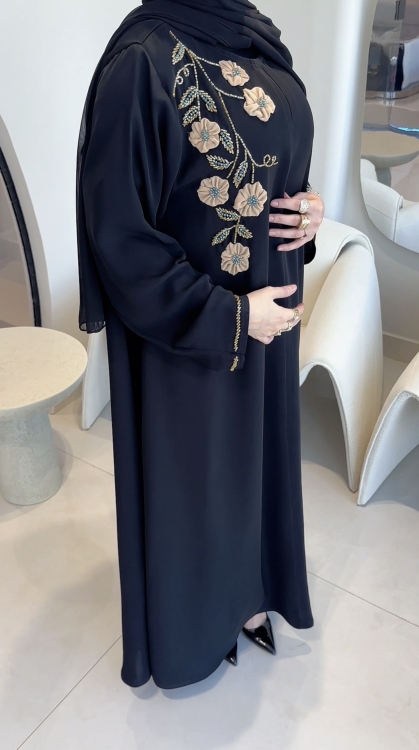 عباية الهنوف 