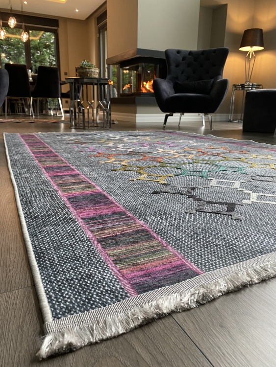 The unstainable nano grey rug