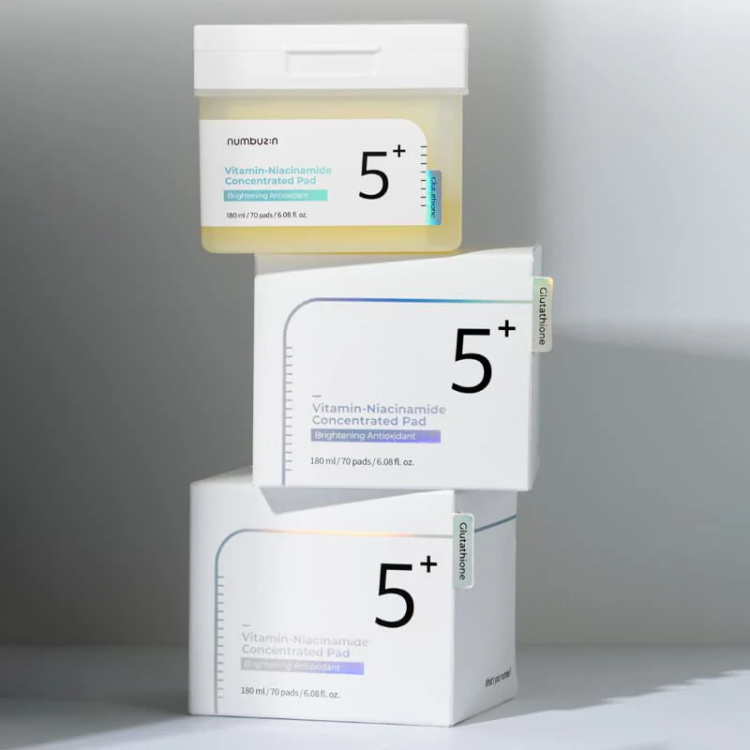 Numbuzin 5 + Vitamin Niacinamide Toner Pad مسحات النايسنميد والفيتامينات المركزه 