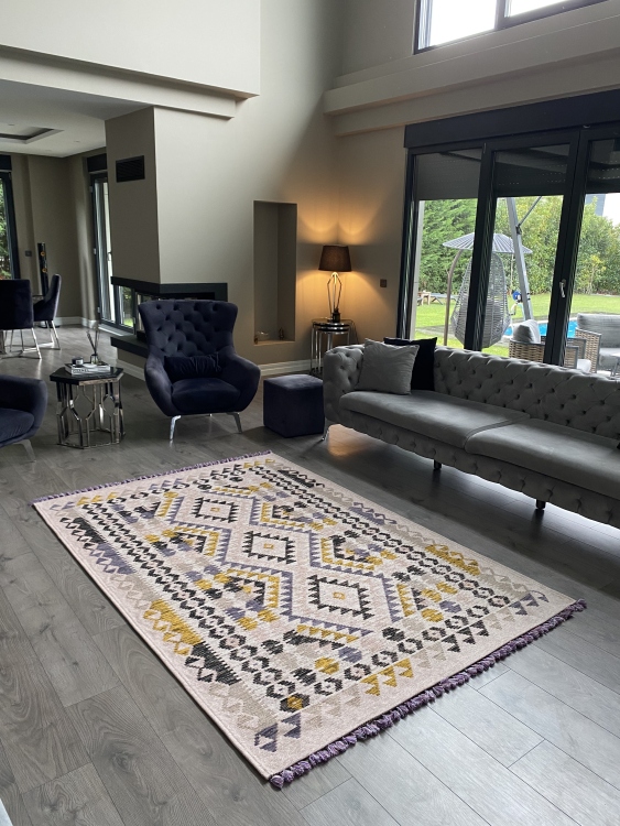 Natural thread rugs
