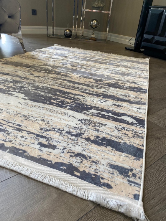 This rug bamboo texture, bringing a natural and organic feel to your home decor .