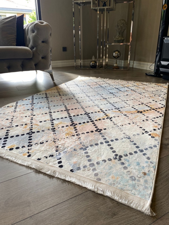 This rug bamboo texture, bringing a natural and organic feel to your home decor .