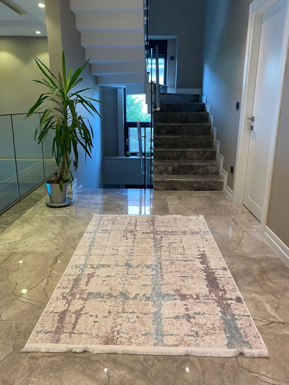 This rug bamboo texture, bringing a natural and organic feel to your home decor .