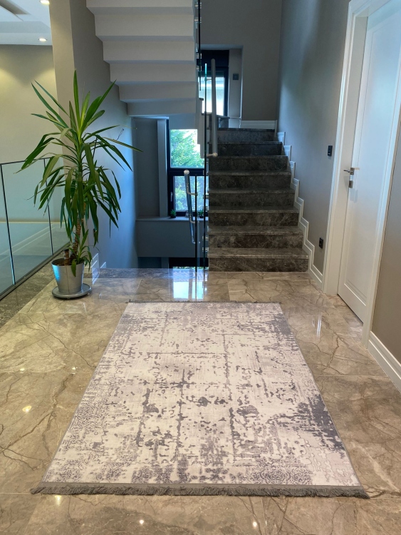 This rug bamboo texture, bringing a natural and organic feel to your home decor .