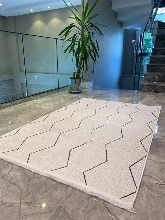 This rug bamboo texture, bringing a natural and organic feel to your home decor .