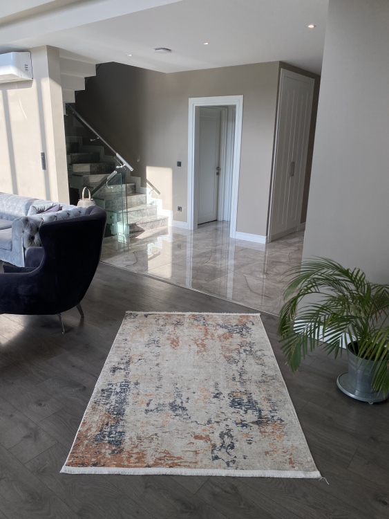 This rug bamboo texture, bringing a natural and organic feel to your home decor .
