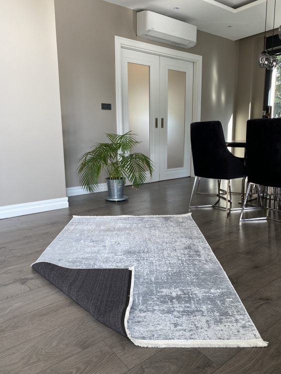 This rug bamboo texture, bringing a natural and organic feel to your home decor .