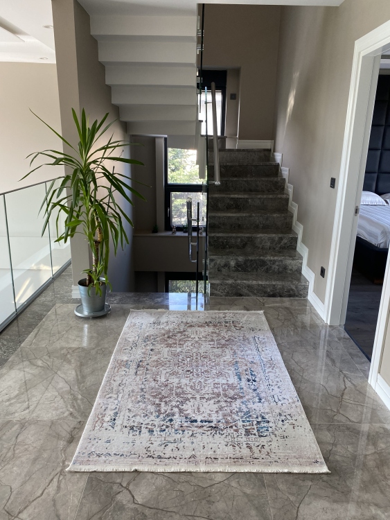 This rug bamboo texture, bringing a natural and organic feel to your home decor .
