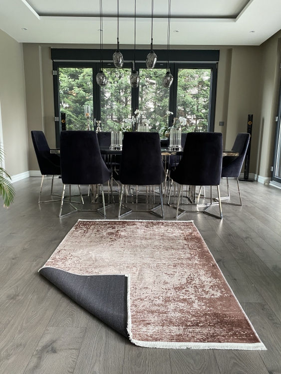 This rug bamboo texture, bringing a natural and organic feel to your home decor .