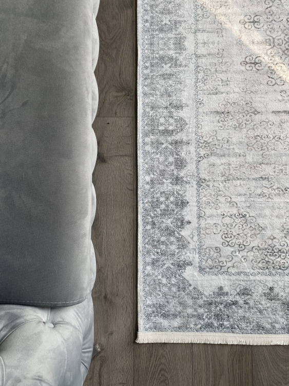 This rug bamboo texture, bringing a natural and organic feel to your home decor .
