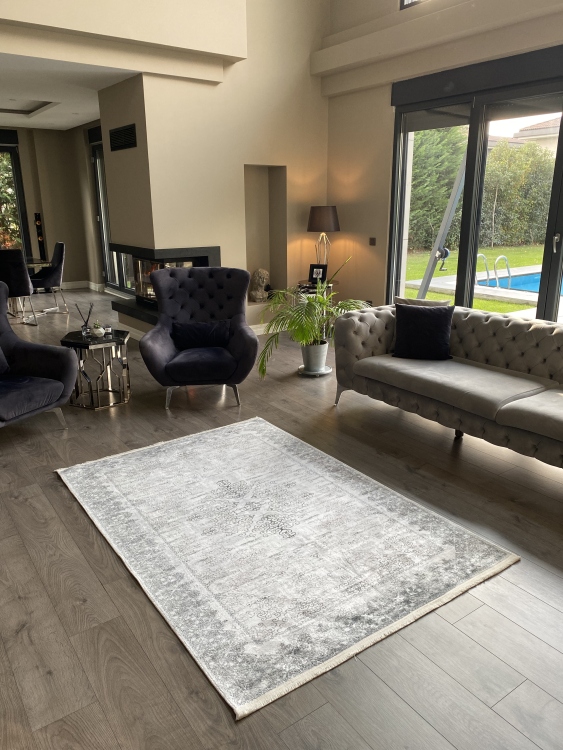 This rug bamboo texture, bringing a natural and organic feel to your home decor .