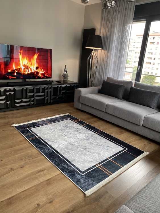 This printed velvet cloth weaving base rug has a soft texture, and a bold and stylish design