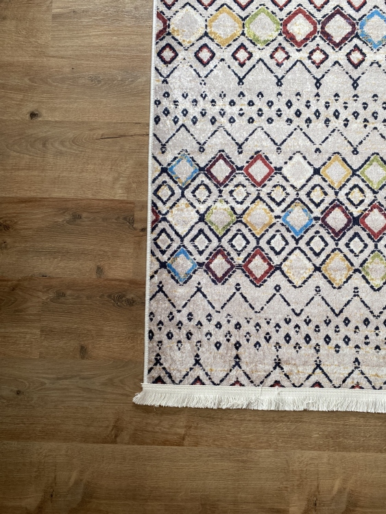 This printed velvet cloth weaving base rug has a soft texture, and a bold and stylish design
