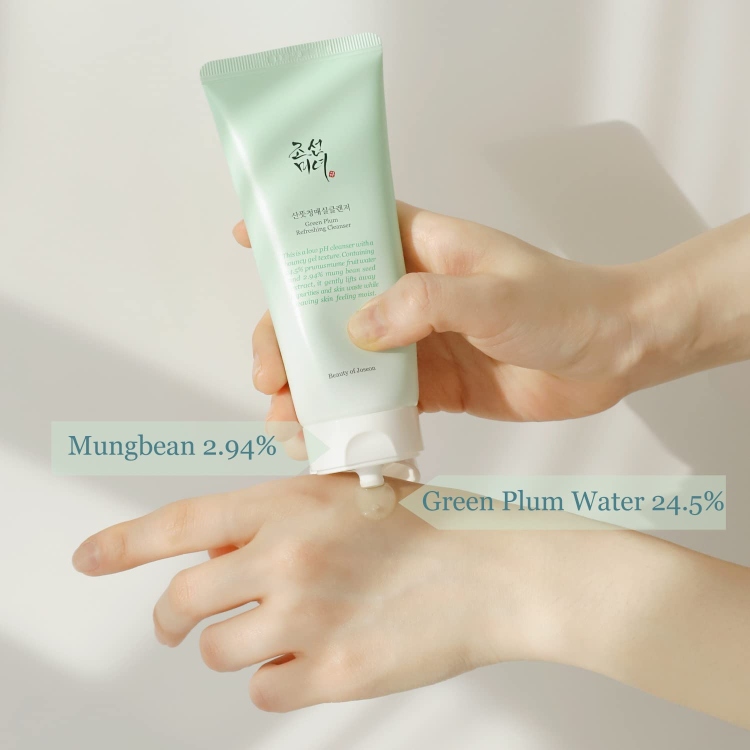 غسول البشرة عضوي Beauty of Joseon Green Plum Refreshing Cleanser