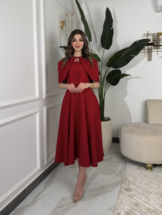  احمر     Elegant Midi Dress with Shoulder Cape