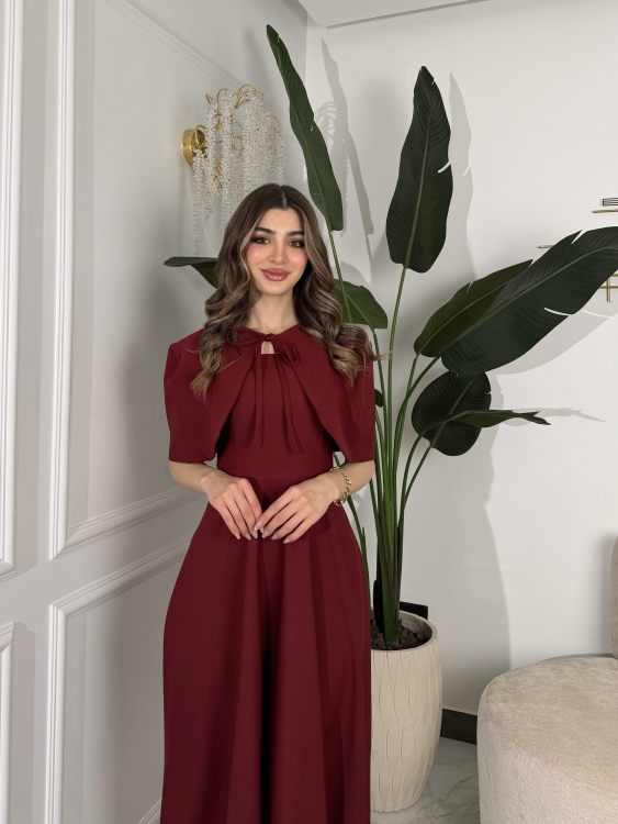 خمري     Elegant Midi Dress with Shoulder Cape