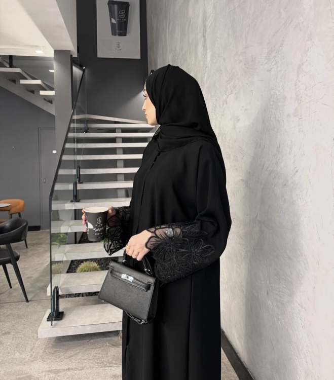 عباية ياسمينا