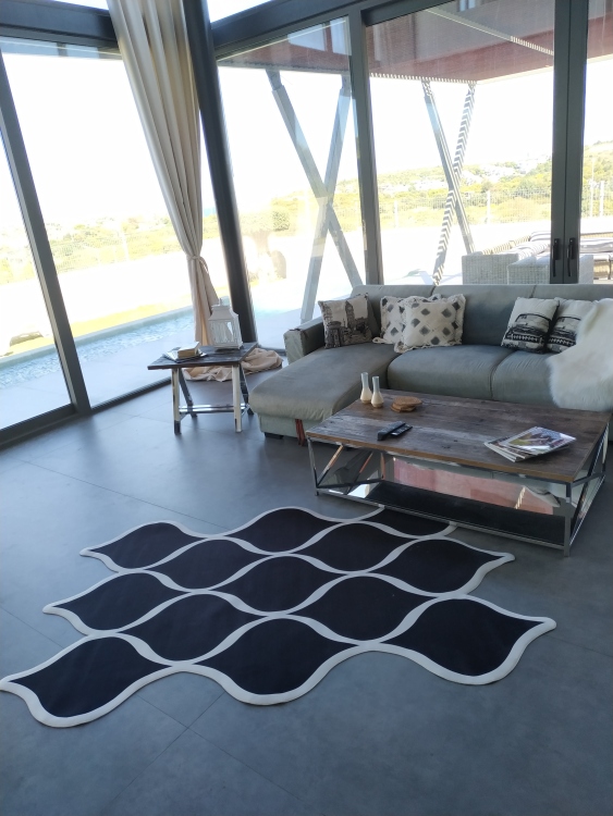 Printed velvet rug