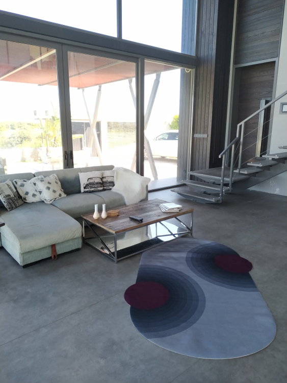 Printed velvet rug