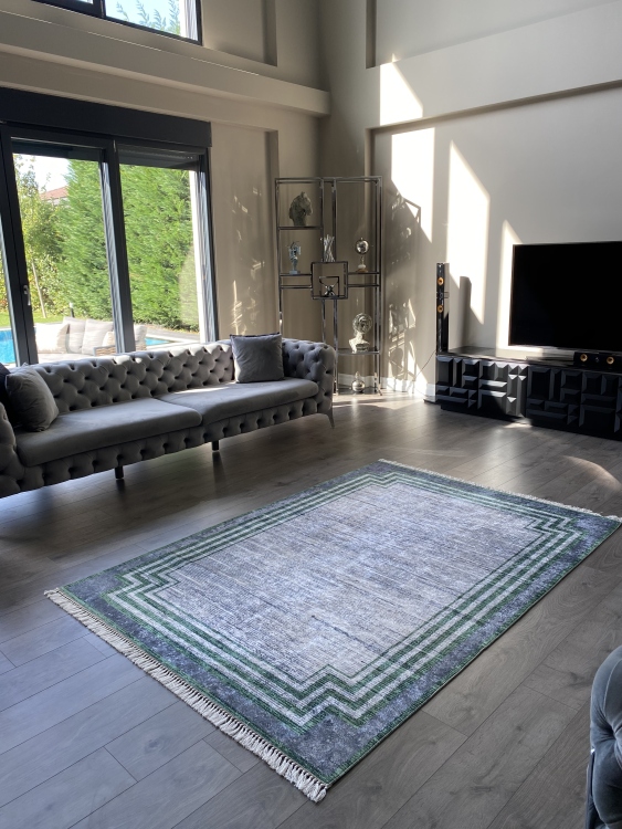 Printed velvet rug