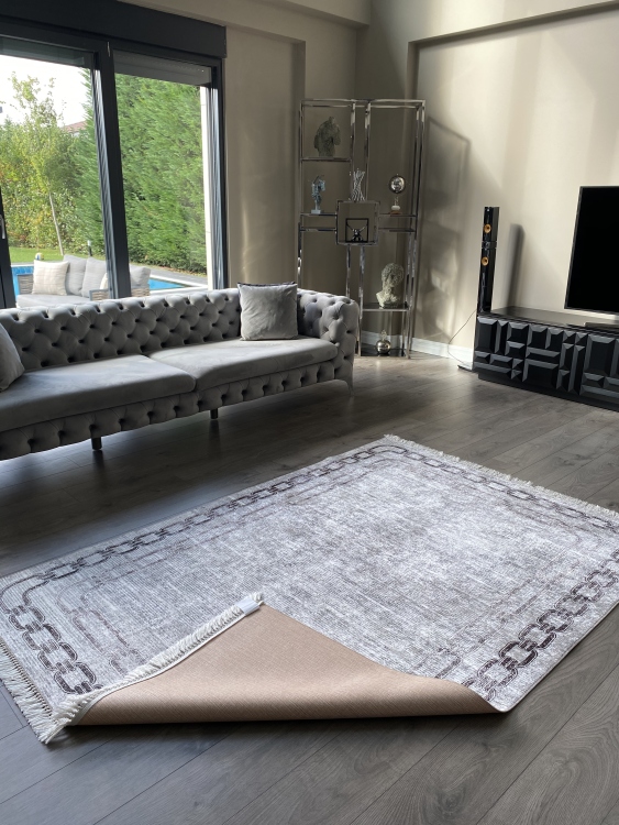 Printed velvet rug