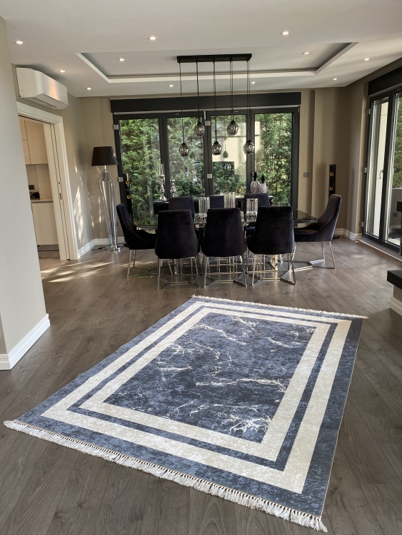 Printed velvet rug