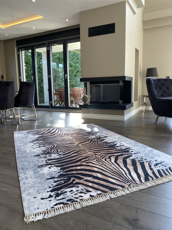 Printed velvet rug