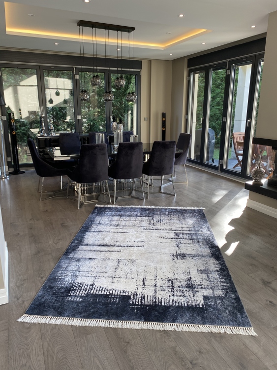 Printed velvet rug