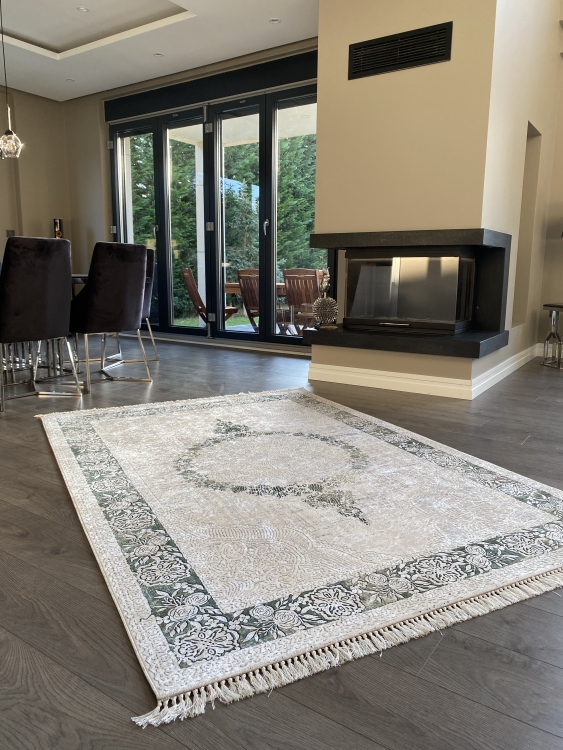 Printed velvet rug