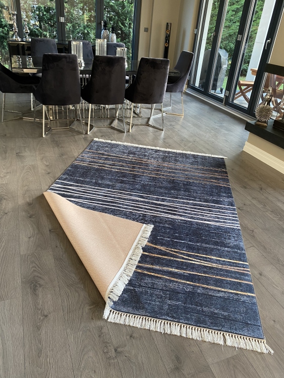 Printed velvet rug