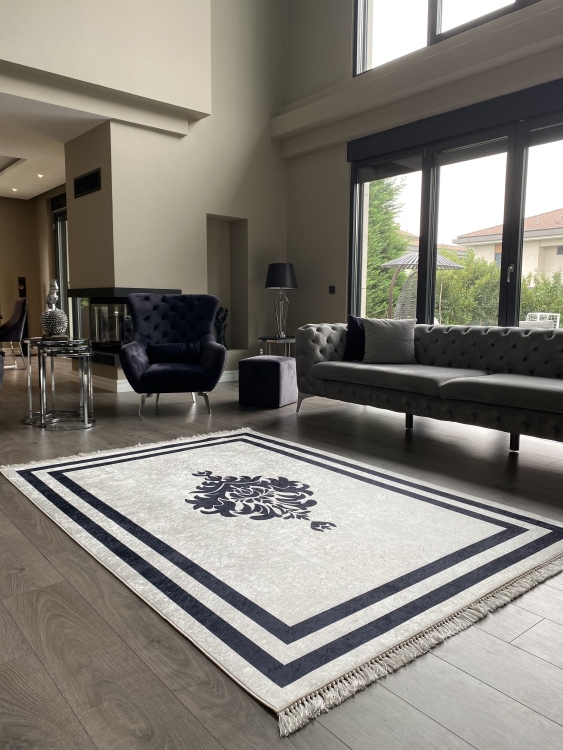 Printed velvet rug