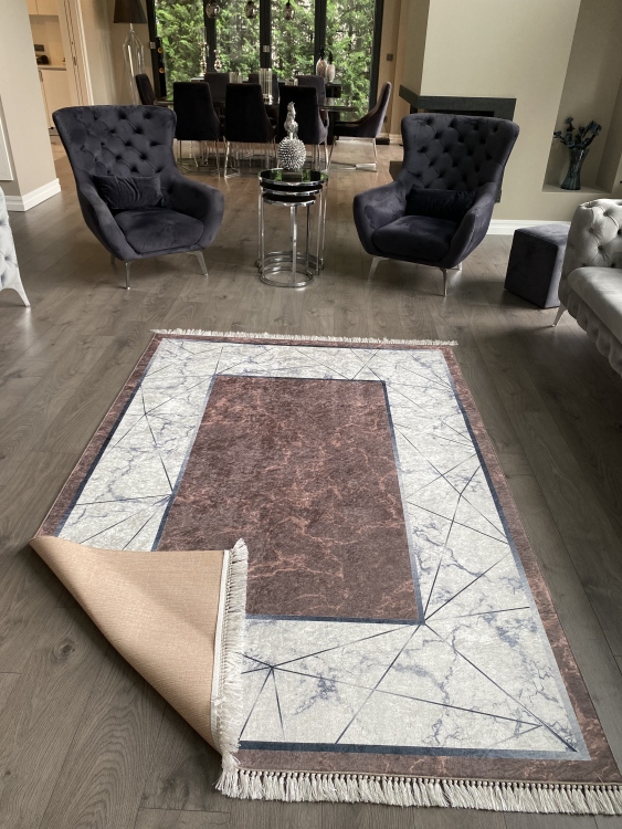 Printed velvet rug