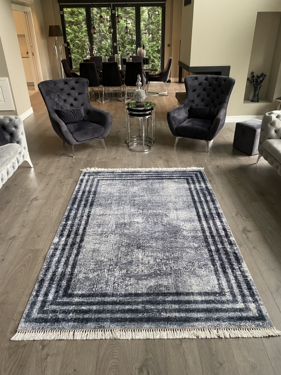 Printed velvet rug