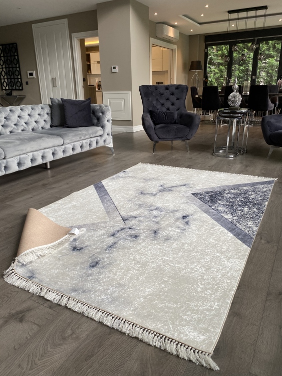 Printed velvet rug