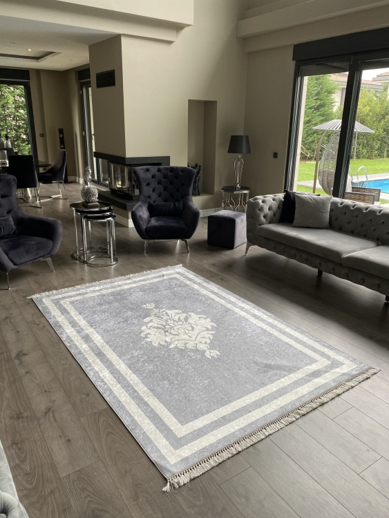 Printed velvet rug