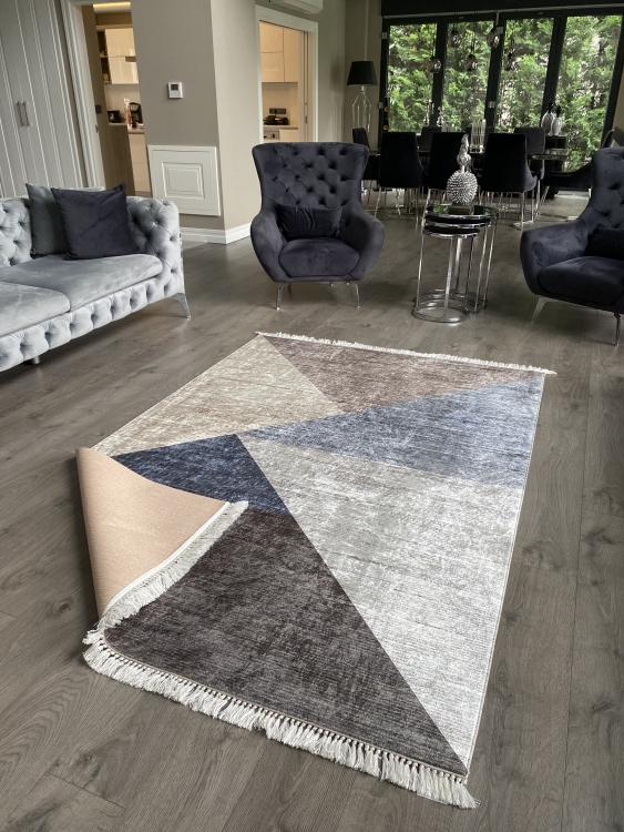 Printed velvet rug