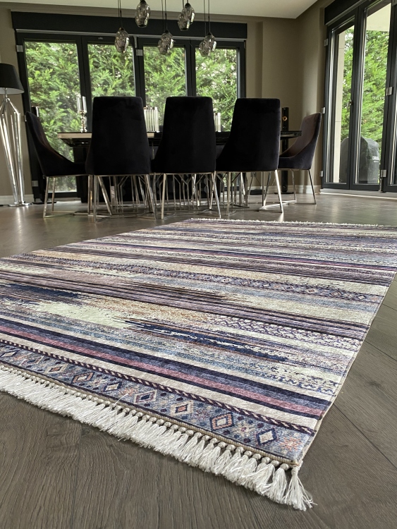 Printed velvet rug