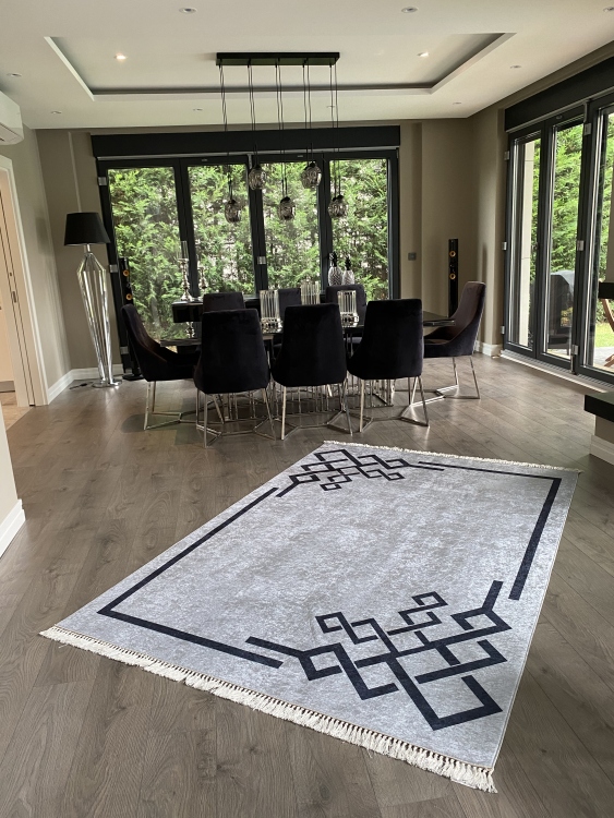 Printed velvet rug