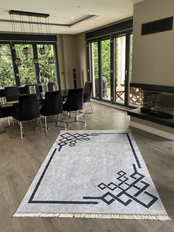 Printed velvet rug