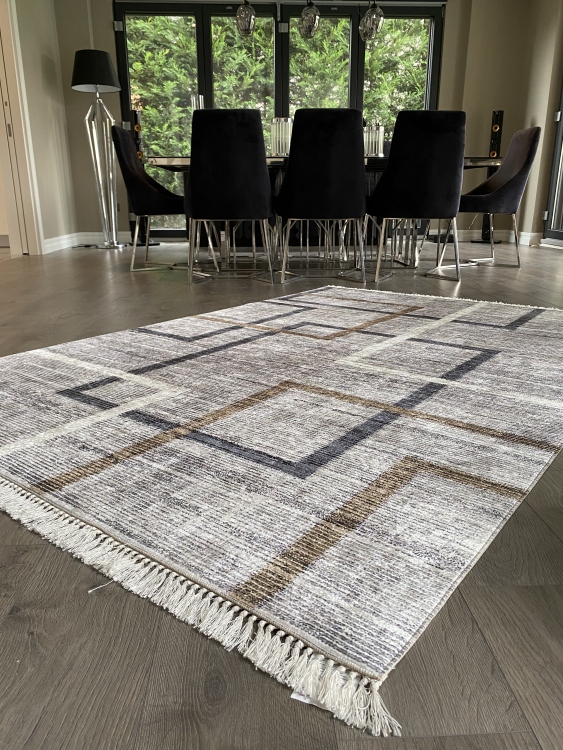Printed velvet rug