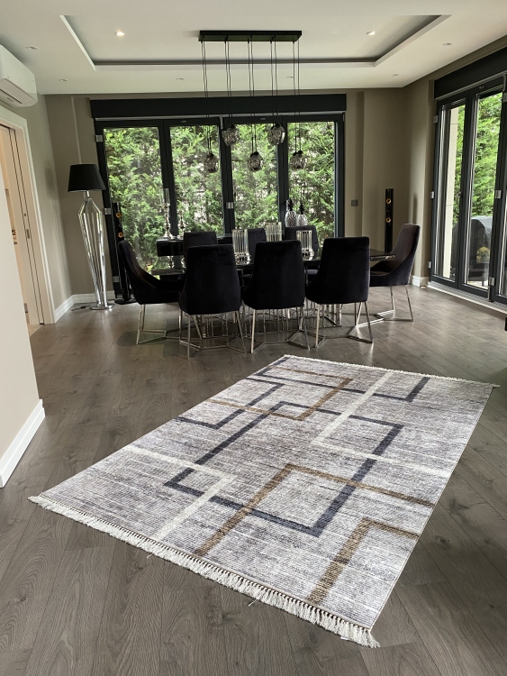 Printed velvet rug