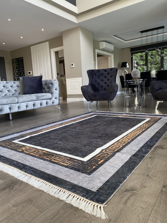 Printed velvet rug