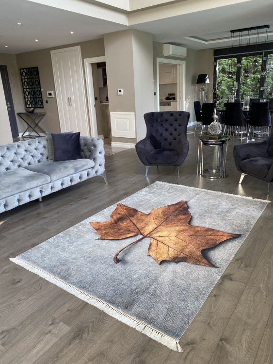 Printed velvet rug