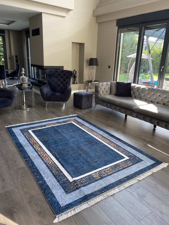 Printed velvet rug